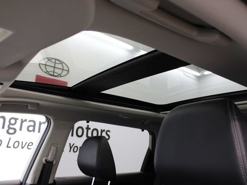 Used 2021 Nissan Rogue Platinum FWD image 14