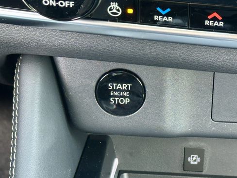 New 2026 Nissan Rogue Platinum image 21