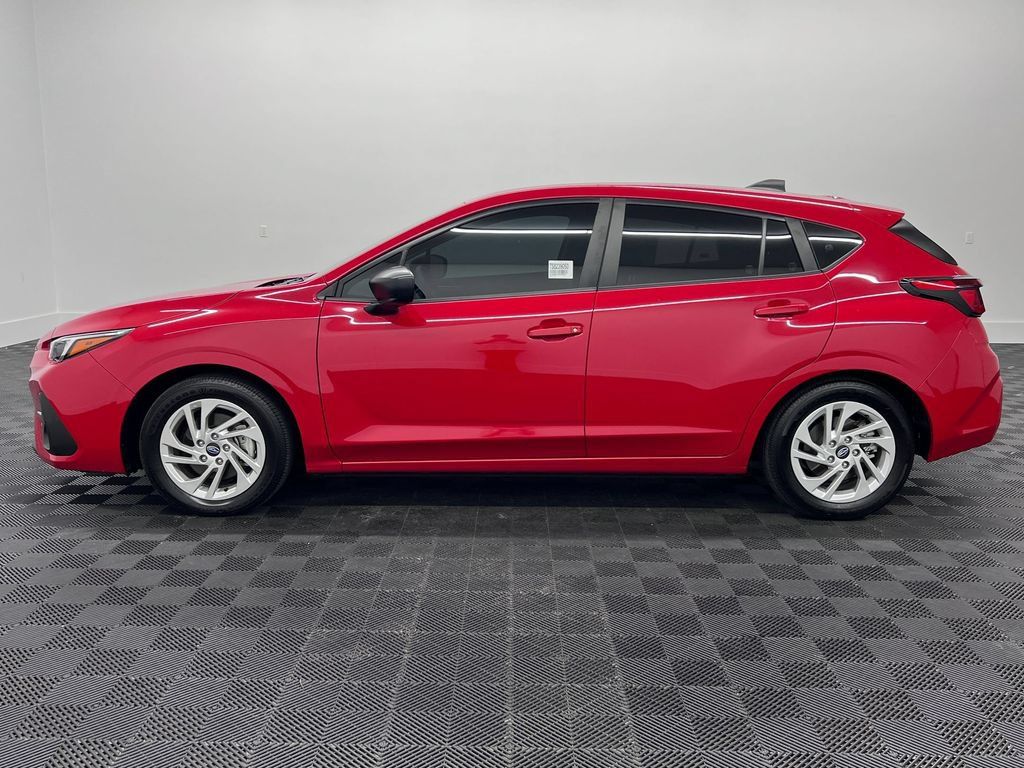 Used 2025 Subaru Impreza 2.0i AWD/4WD image 2
