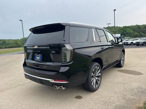 New 2026 Chevrolet Tahoe High Country AWD/4WD image 4