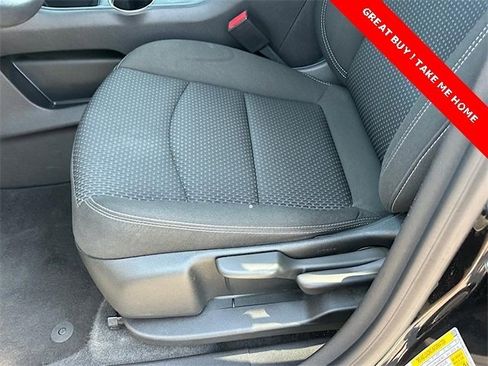 Used 2024 GMC Terrain SLE image 13