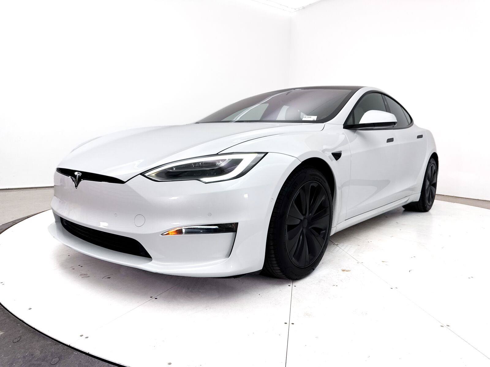 Used 2021 Tesla Model S Plaid AWD/4WD image 13