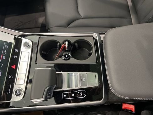 New 2026 Audi Q7 3.0T Premium Plus AWD/4WD image 33