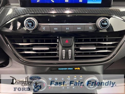 Used 2024 Ford Escape ST-Line image 44