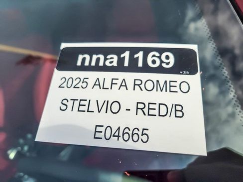New 2025 Alfa Romeo Stelvio Sprint w/ Convenience Package image 21