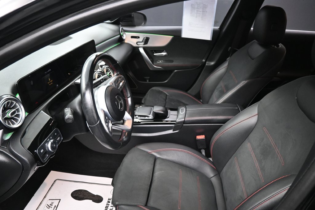 Used 2021 Mercedes-Benz A 220 4MATIC image 26