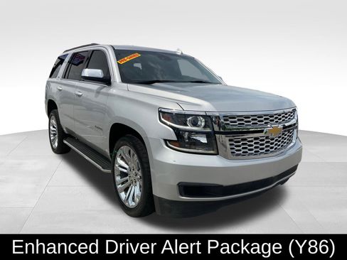 Used 2018 Chevrolet Tahoe LT RWD image 3