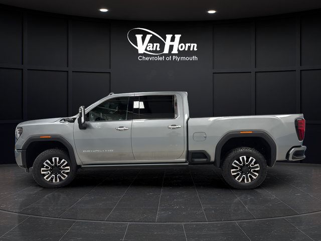 Used 2025 GMC Sierra 3500 Denali Ultimate AWD/4WD image 4