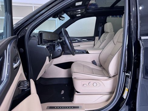 Certified 2023 Cadillac Escalade ESV Premium Luxury w/ Performance Package AWD/4WD image 12