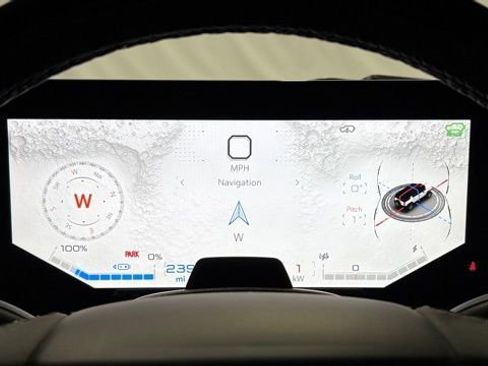 Used 2025 GMC Hummer EV 2X image 34