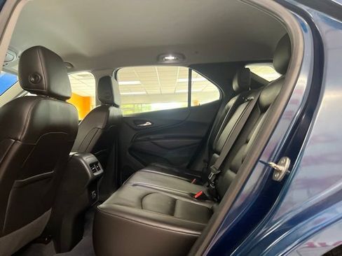 Used 2020 Chevrolet Equinox LT w/ Sport Edition FWD image 16