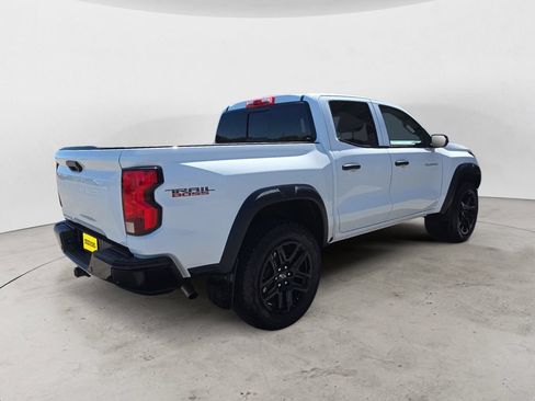 Certified 2025 Chevrolet Colorado Trail Boss AWD/4WD image 5
