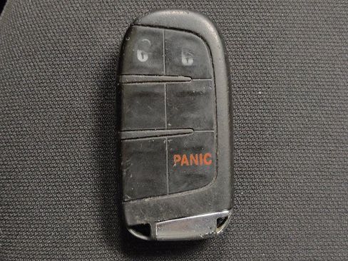 Used 2018 Jeep Compass Sport w/ Tech Group image 32