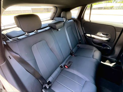 Certified 2025 Mercedes-Benz GLA 250 image 20