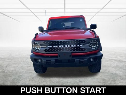Used 2023 Ford Bronco Badlands AWD/4WD image 9