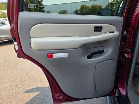 Used 2001 GMC Yukon SLT AWD/4WD image 25