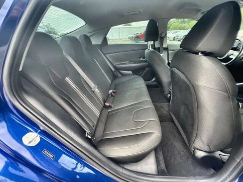 Used 2021 Hyundai Elantra SEL w/ Convenience Package FWD image 26