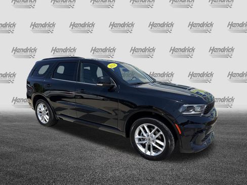 Used 2024 Dodge Durango GT AWD/4WD image 2