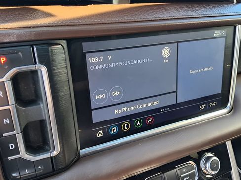 Used 2021 GMC Yukon Denali w/ Denali Premium Package AWD/4WD image 15