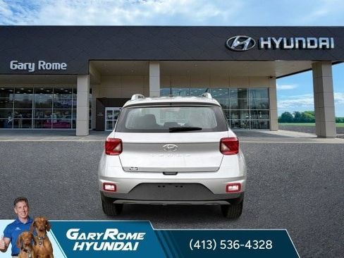 Certified 2023 Hyundai Venue SEL FWD image 12