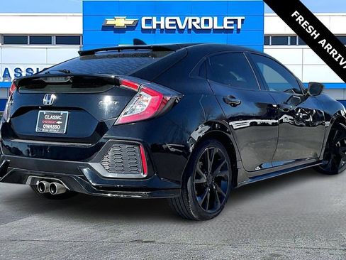 Used 2018 Honda Civic Sport image 5