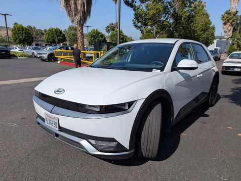 Certified 2024 Hyundai Ioniq 5 SEL RWD image 4