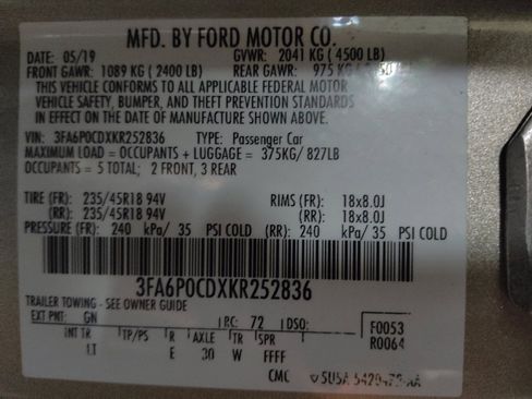 Used 2019 Ford Fusion SEL image 33
