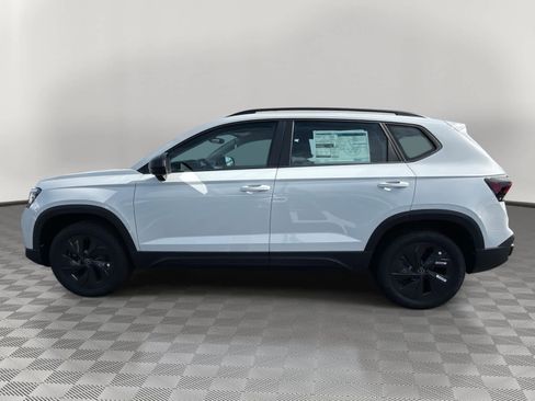 New 2026 Volkswagen Taos S image 6