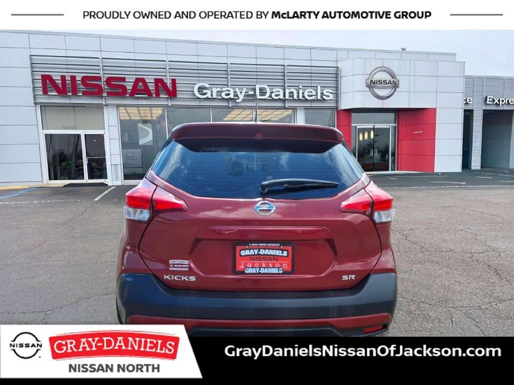 Used 2019 Nissan Kicks SR FWD image 6