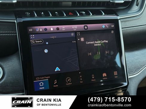 Used 2023 Jeep Grand Cherokee Limited w/ Luxury Tech Group II AWD/4WD image 14