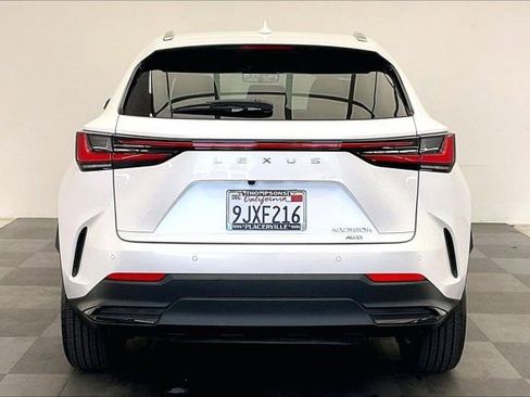 Used 2024 Lexus NX 350h AWD image 3