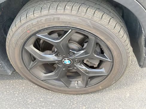 Used 2019 BMW X1 sDrive28i image 4