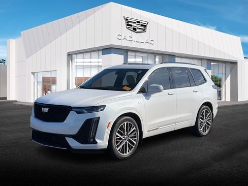 Certified 2024 Cadillac XT6 Sport w/ Technology Package AWD/4WD image 1