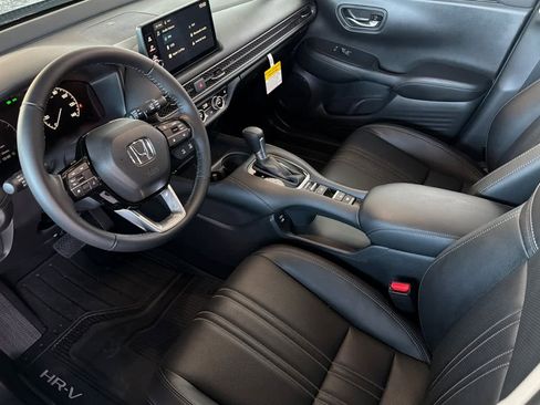 New 2026 Honda HR-V EX-L image 13
