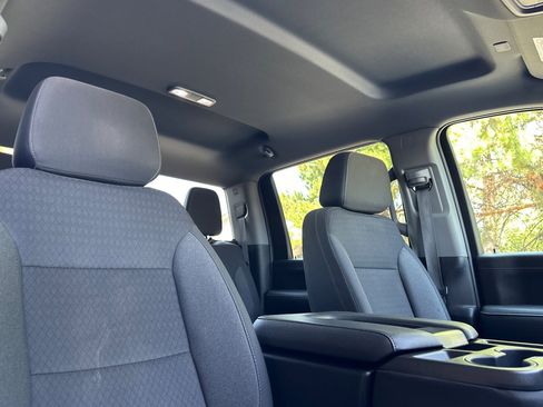 Used 2023 GMC Sierra 2500 SLE image 17