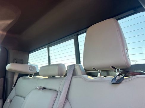 Used 2020 GMC Sierra 1500 SLT image 26