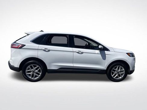 Used 2024 Ford Edge SEL AWD/4WD image 9