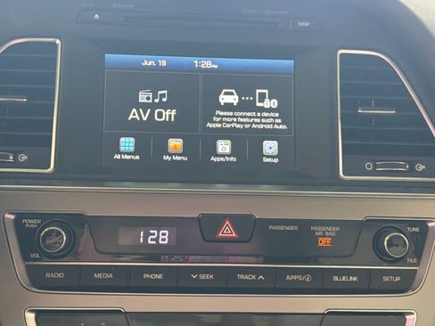 Used 2017 Hyundai Sonata Sport FWD image 41