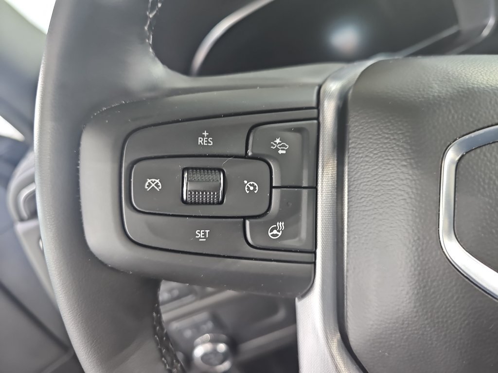 Used 2024 GMC Yukon SLT w/ SLT Premium Package AWD/4WD image 22