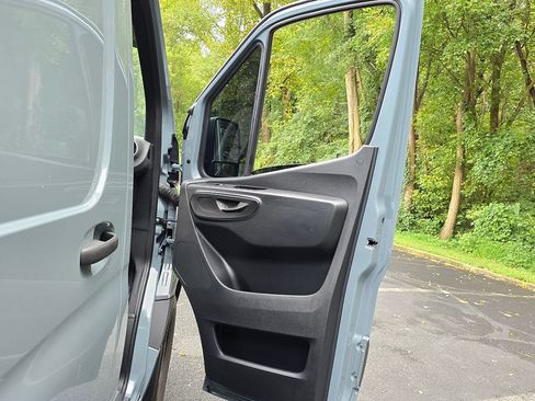 Used 2026 Mercedes-Benz Sprinter 2500 image 18