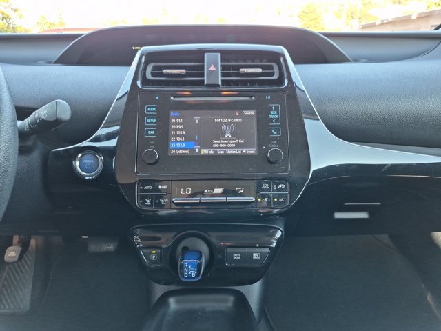 Used 2016 Toyota Prius Two FWD image 12