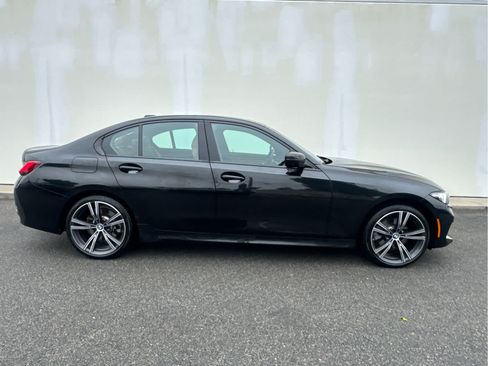Certified 2023 BMW 330i xDrive Sedan w/ Premium Package AWD/4WD image 6