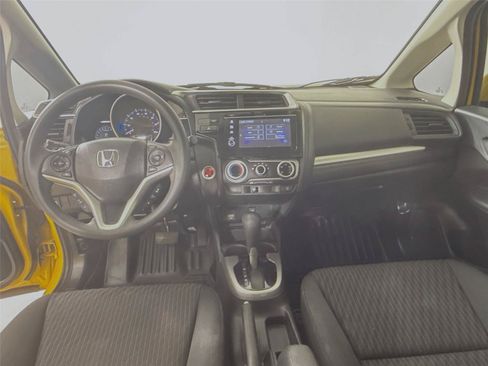 Used 2018 Honda Fit EX image 30