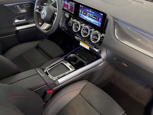 New 2026 Mercedes-Benz GLA 250 image 15