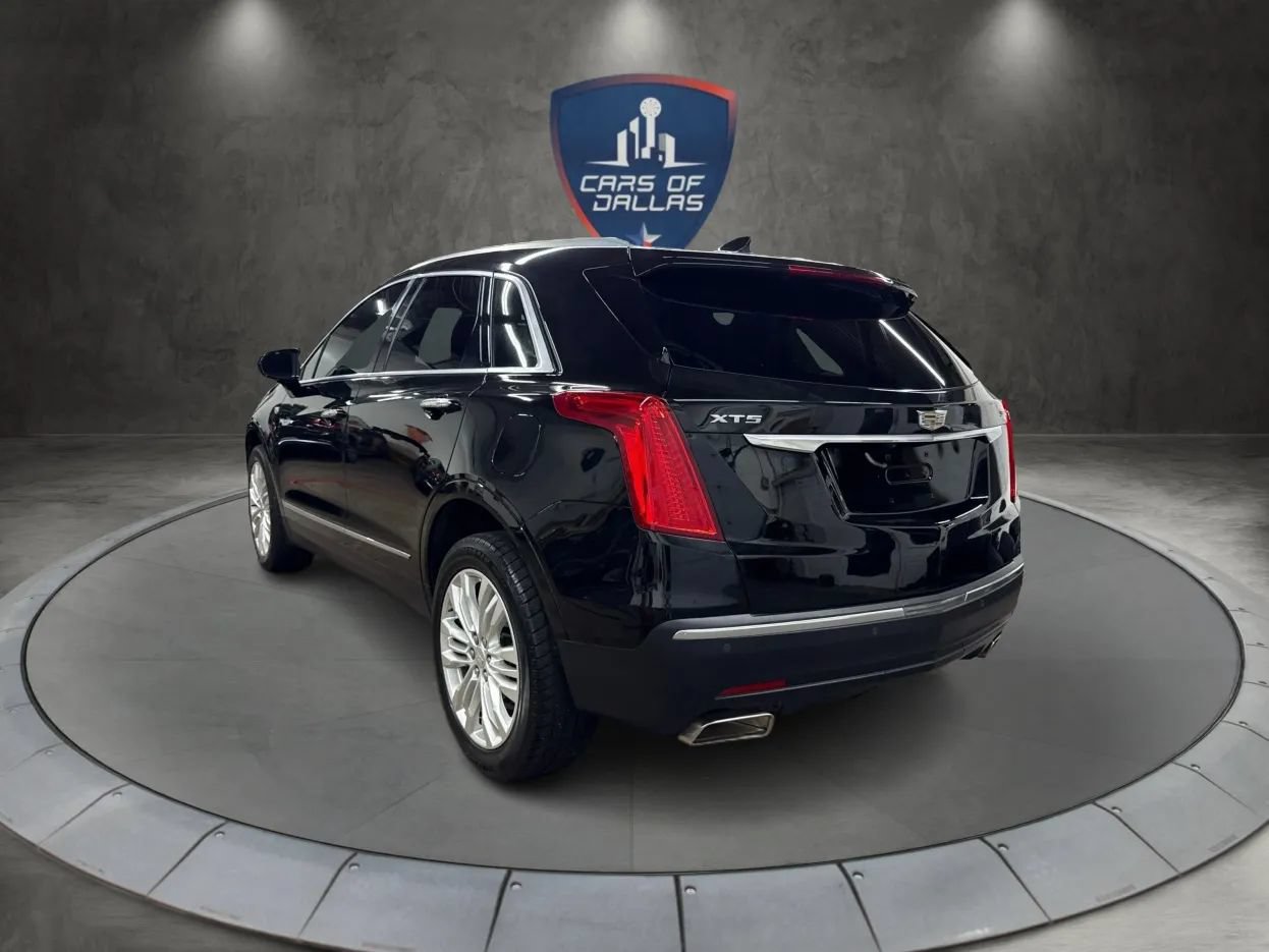 Used 2019 Cadillac XT5 Premium Luxury FWD image 3