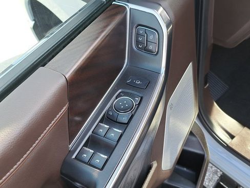 Used 2024 Ford F250 King Ranch w/ Chrome Package image 25