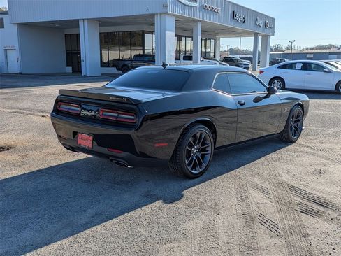 Used 2023 Dodge Challenger R/T Scat Pack w/ Plus Package image 3