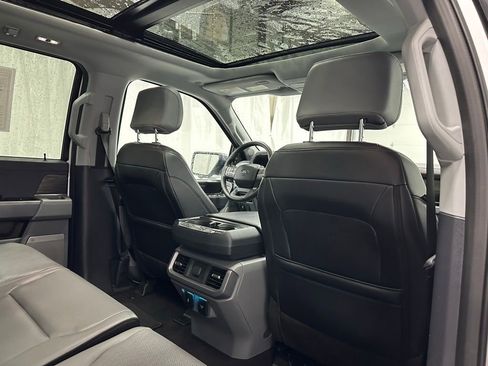 Used 2025 Ford F150 Lariat w/ Equipment Group 501A Mid image 56