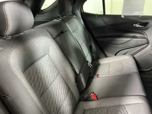 Used 2020 Chevrolet Equinox LT AWD/4WD image 18