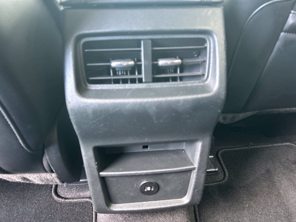 Used 2024 Ford Edge SEL AWD/4WD image 24